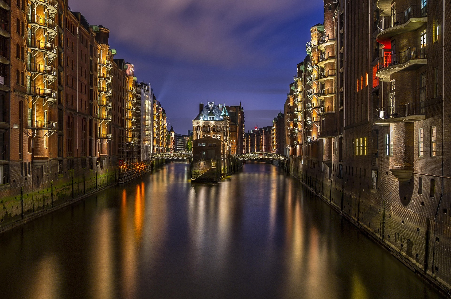 fotolehrling-hamburg-1340004_1920